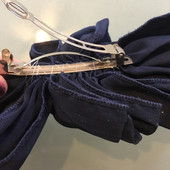 Vintage Navy Hair Bow Clip - Picture 3 of 4